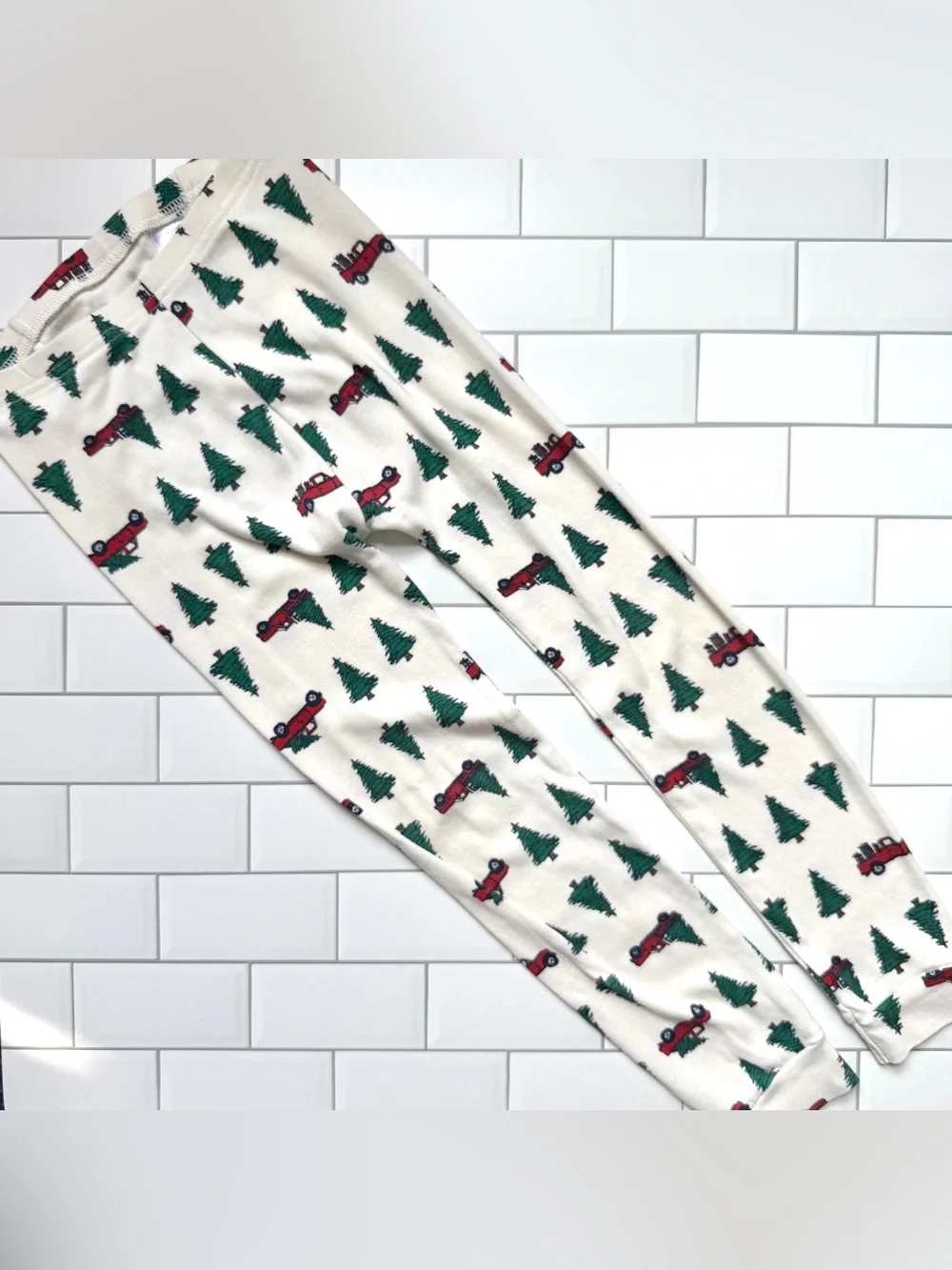 6🌲 GAP Kids Organic Cotton Red Pickup Truck & Green Christmas Trees PJ Set